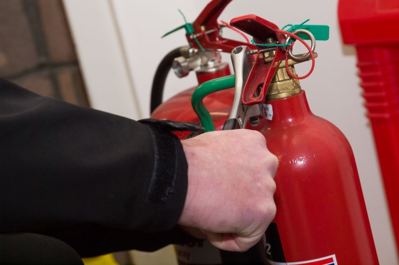 How to Inspect Fire Extinguishers