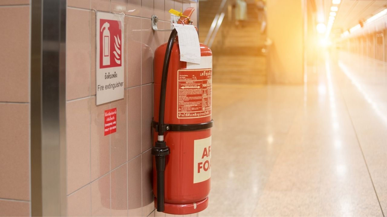 How Long Do Fire Extinguishers Last